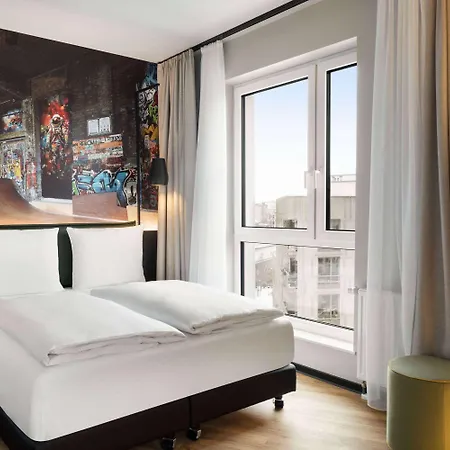 Vienna House Easy By Wyndham Potsdamer Platz 3*