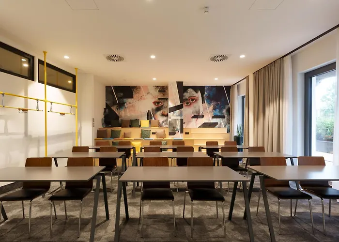 فندق Vienna House Easy By Wyndham Potsdamer Platz 4*