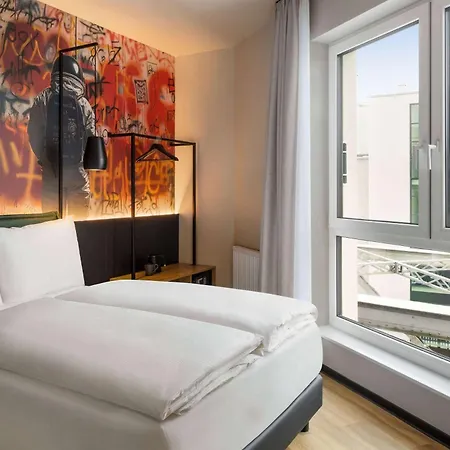 Hotel Vienna House Easy By Wyndham Potsdamer Platz